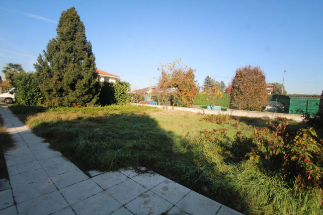 Terreno edificabile in vendita a Misinto