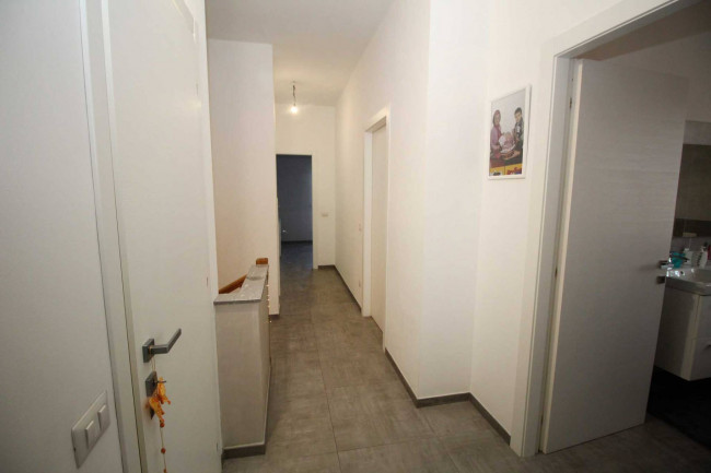 Appartamento in vendita a Lazzate