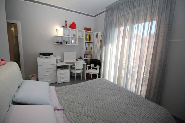 Appartamento in vendita a Lazzate