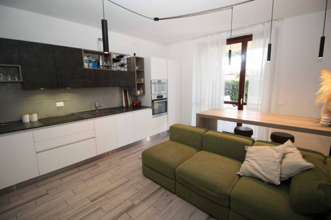 Appartamento in vendita a Lentate sul Seveso