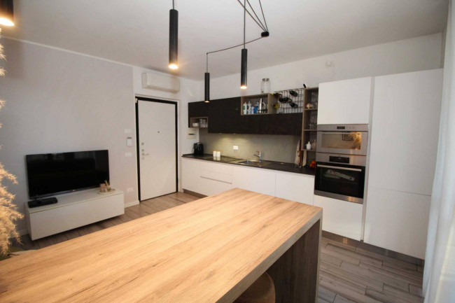 Appartamento in vendita a Lentate sul Seveso