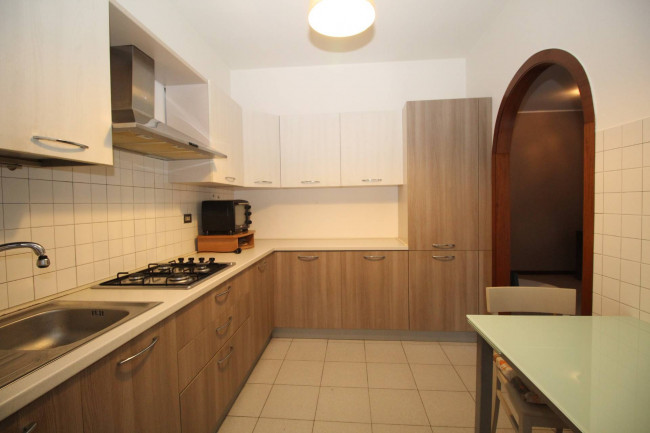 Appartamento in vendita a Lazzate