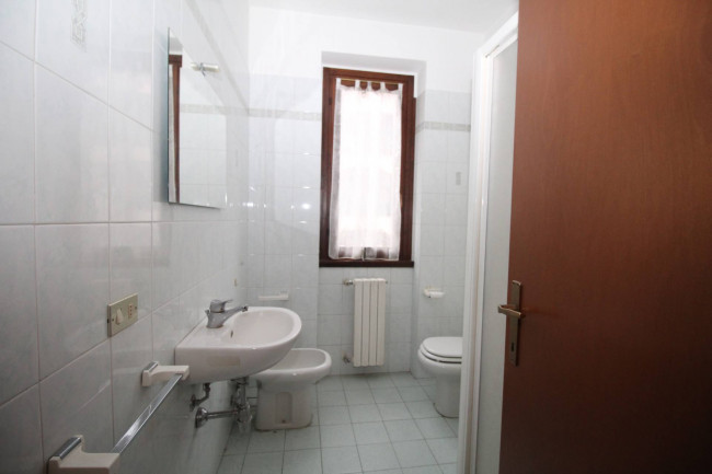 Appartamento in vendita a Lazzate