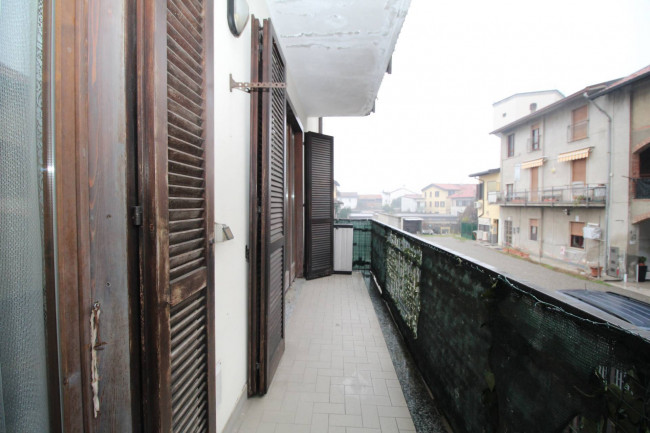 Appartamento in vendita a Lazzate