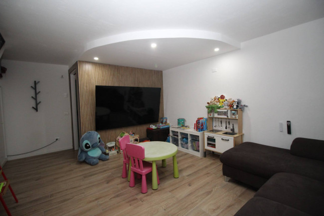 Villette a schiera in vendita a Lazzate