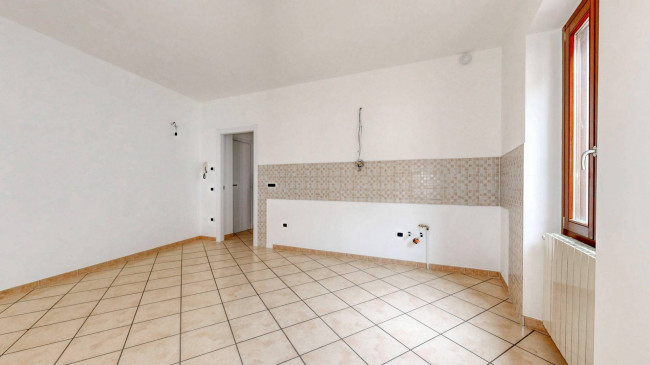 Appartamento in vendita a Lazzate