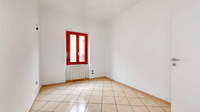 Appartamento in vendita a Lazzate