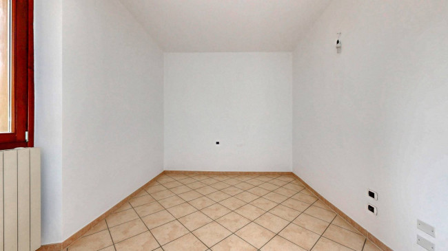 Appartamento in vendita a Lazzate