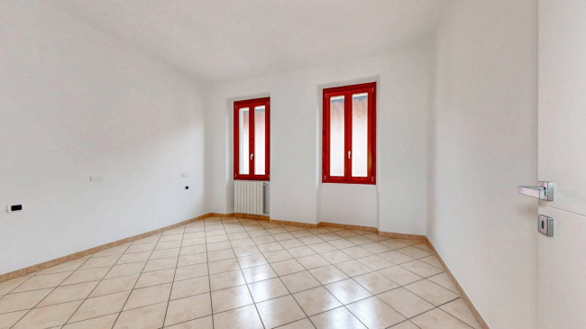 Appartamento in vendita a Lazzate