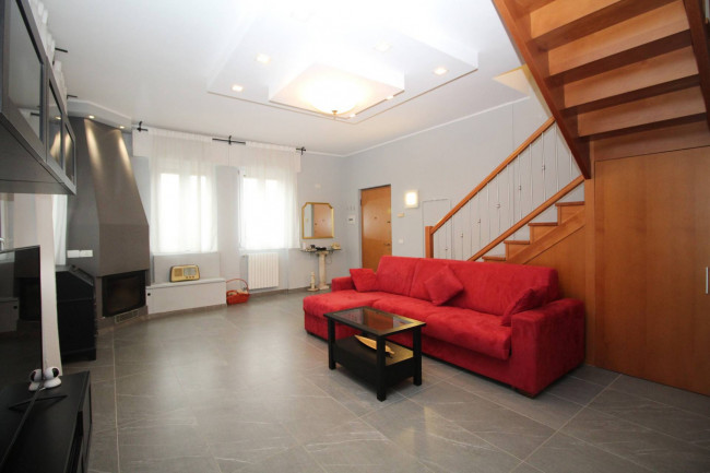 Appartamento in vendita a Cogliate