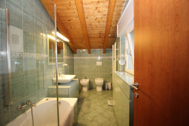 Appartamento in vendita a Cogliate