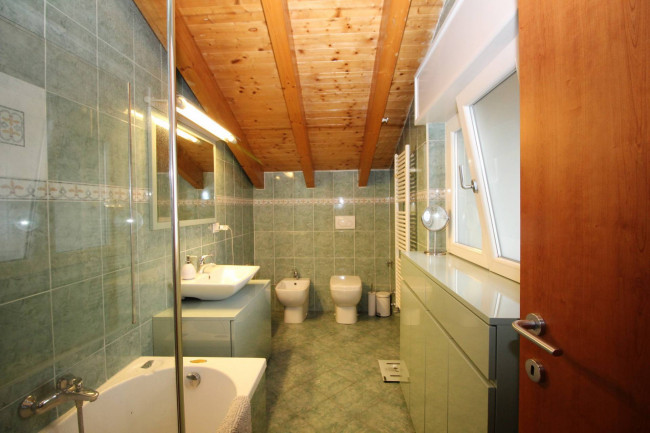 Appartamento in vendita a Cogliate