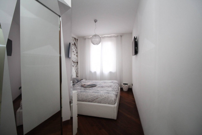 Appartamento in vendita a Lazzate