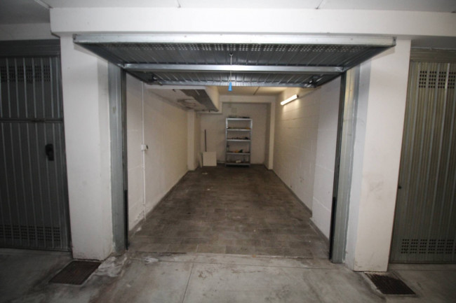 Appartamento in vendita a Lazzate