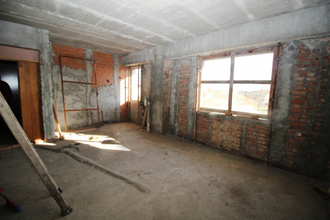 Appartamento in vendita a Cogliate