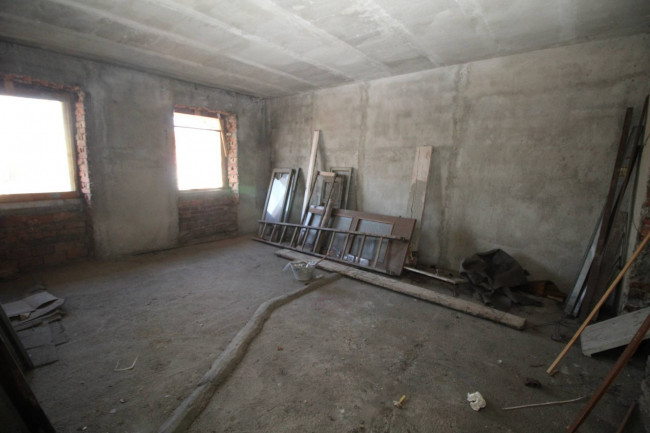 Appartamento in vendita a Cogliate