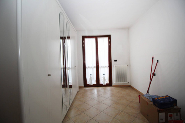 Appartamento in vendita a Lazzate