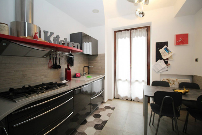 Appartamento in vendita a Lazzate