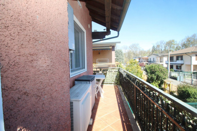 Appartamento in vendita a Cogliate