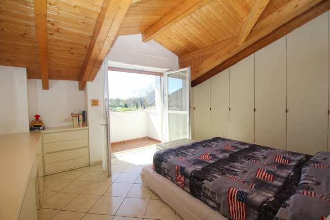 Appartamento in vendita a Cogliate