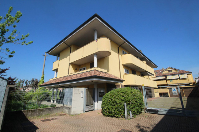 Appartamento in vendita a Misinto