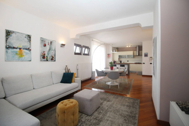 Appartamento in vendita a Misinto