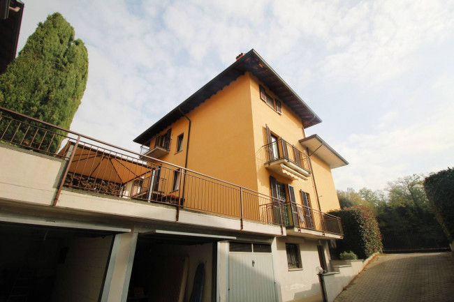 Appartamento in vendita a Lazzate