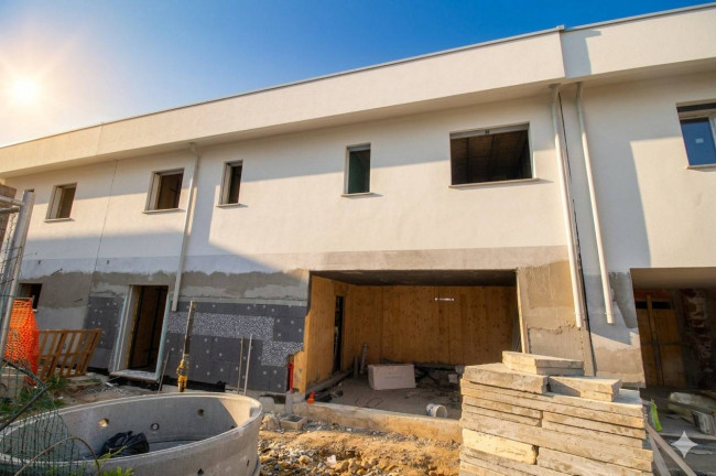 Villa in vendita a Lomazzo