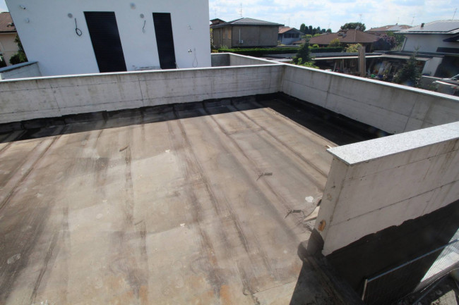 Villa in vendita a Lazzate