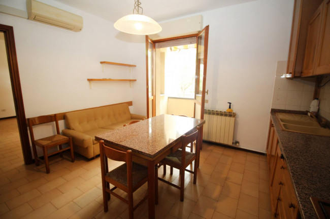 Appartamento in vendita a Lazzate
