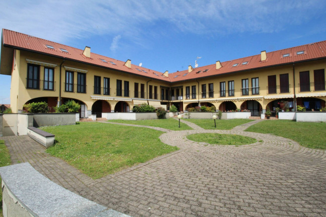 Appartamento in vendita a Misinto
