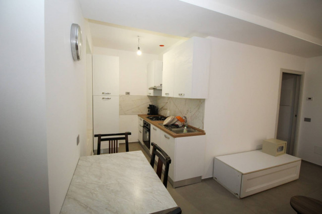 Appartamento in vendita a Lazzate