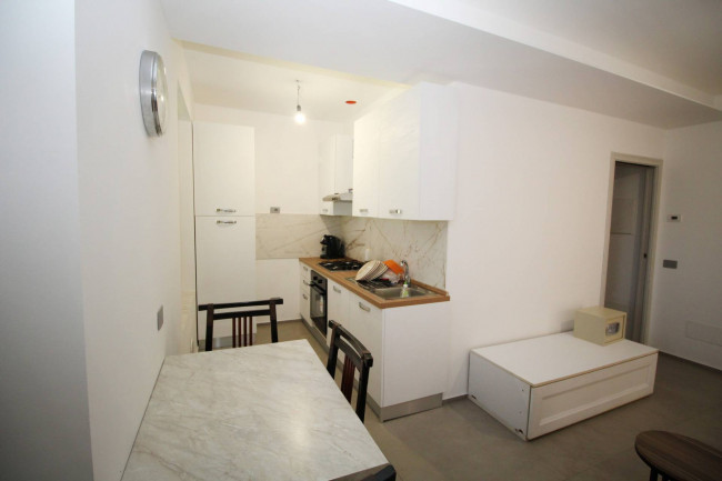 Appartamento in vendita a Lazzate