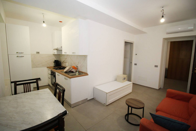 Appartamento in vendita a Lazzate