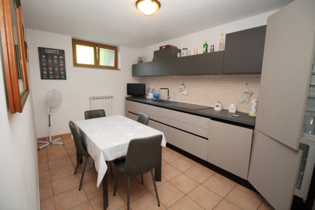 Villa in vendita a Lazzate