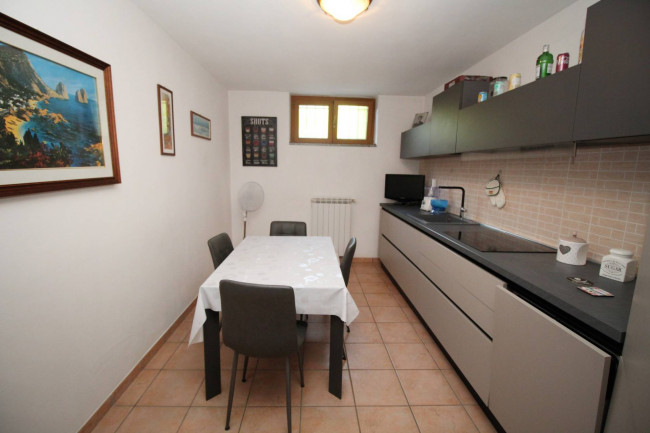 Villa in vendita a Lazzate