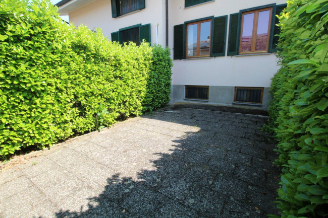 Villa in vendita a Lazzate