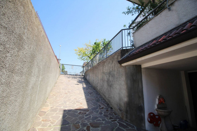 Villa in vendita a Misinto