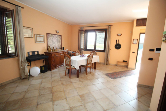 Villa in vendita a Misinto