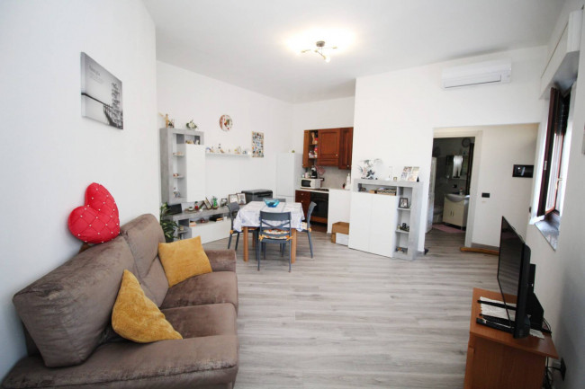 Appartamento in affitto a Cogliate