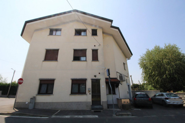 Appartamento in affitto a Cogliate