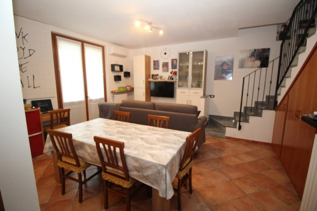 Appartamento in vendita a Misinto