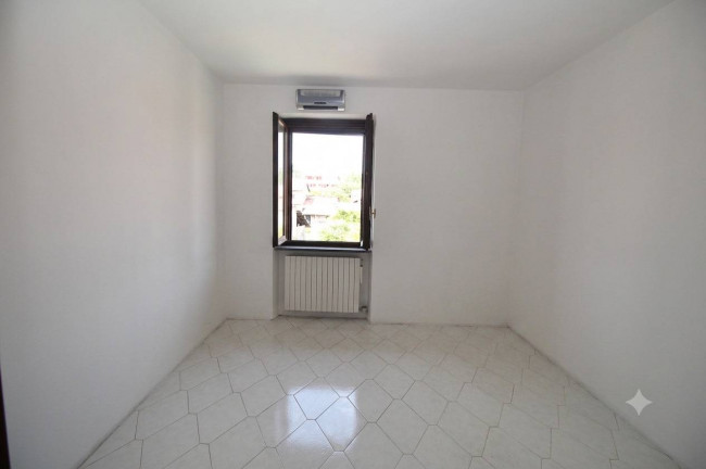 Appartamento in vendita a Rovellasca