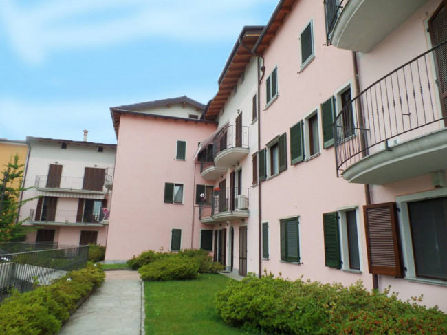 Appartamento in vendita a Lazzate