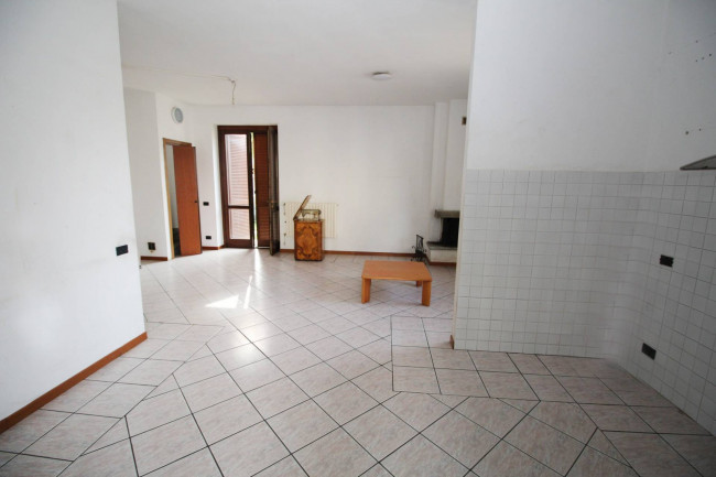 Appartamento in affitto a Lazzate