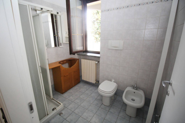 Appartamento in affitto a Lazzate