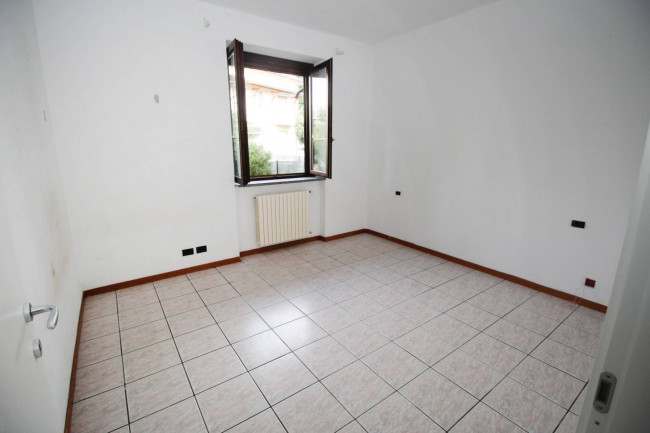 Appartamento in affitto a Lazzate