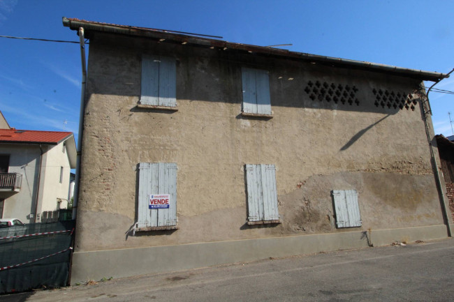 Rustico in vendita a Cogliate