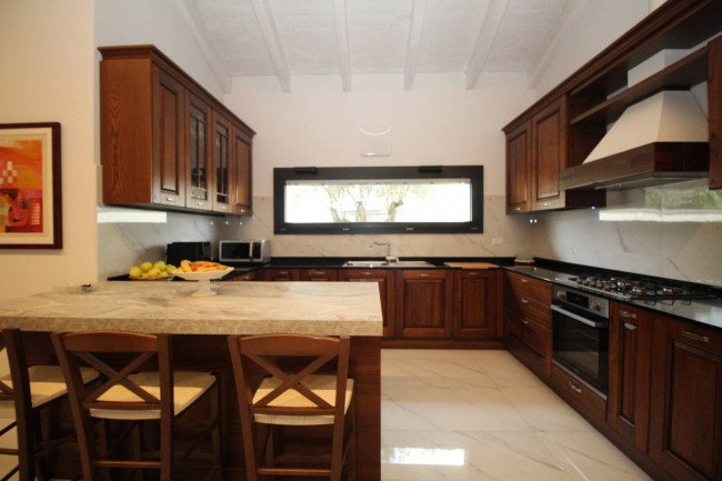 Villa in vendita a Lazzate