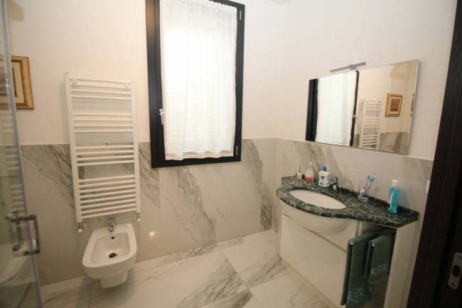 Villa in vendita a Lazzate